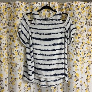 Cold shoulder shirt.